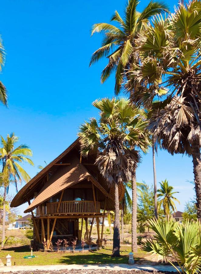 Hotel Tanoma Sumba à Maujawa Extérieur photo