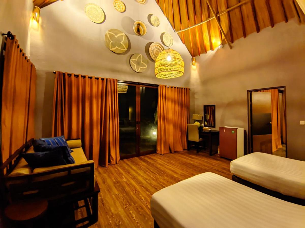 Hotel Tanoma Sumba à Maujawa Extérieur photo